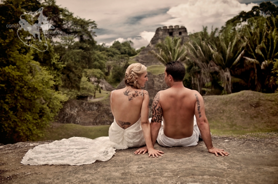 Belize Wedding Photographer - conch creative