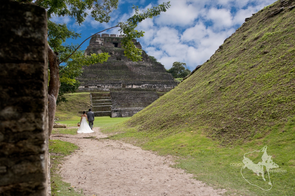 Wedding-Xunxntunich-Belize-Maya-Ruins-Photographer