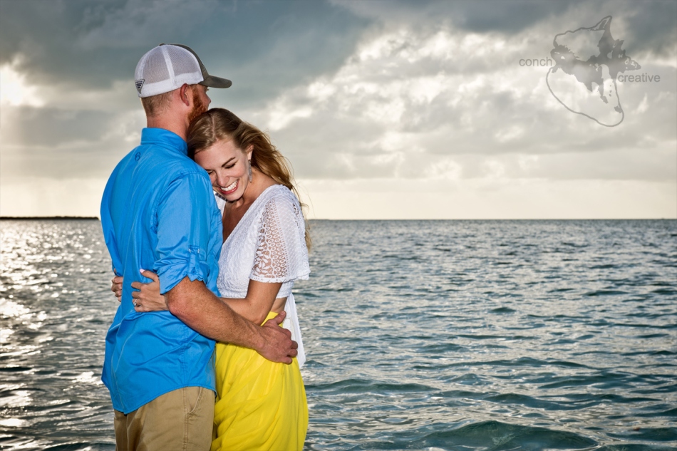 engaged-in-belize-photographer